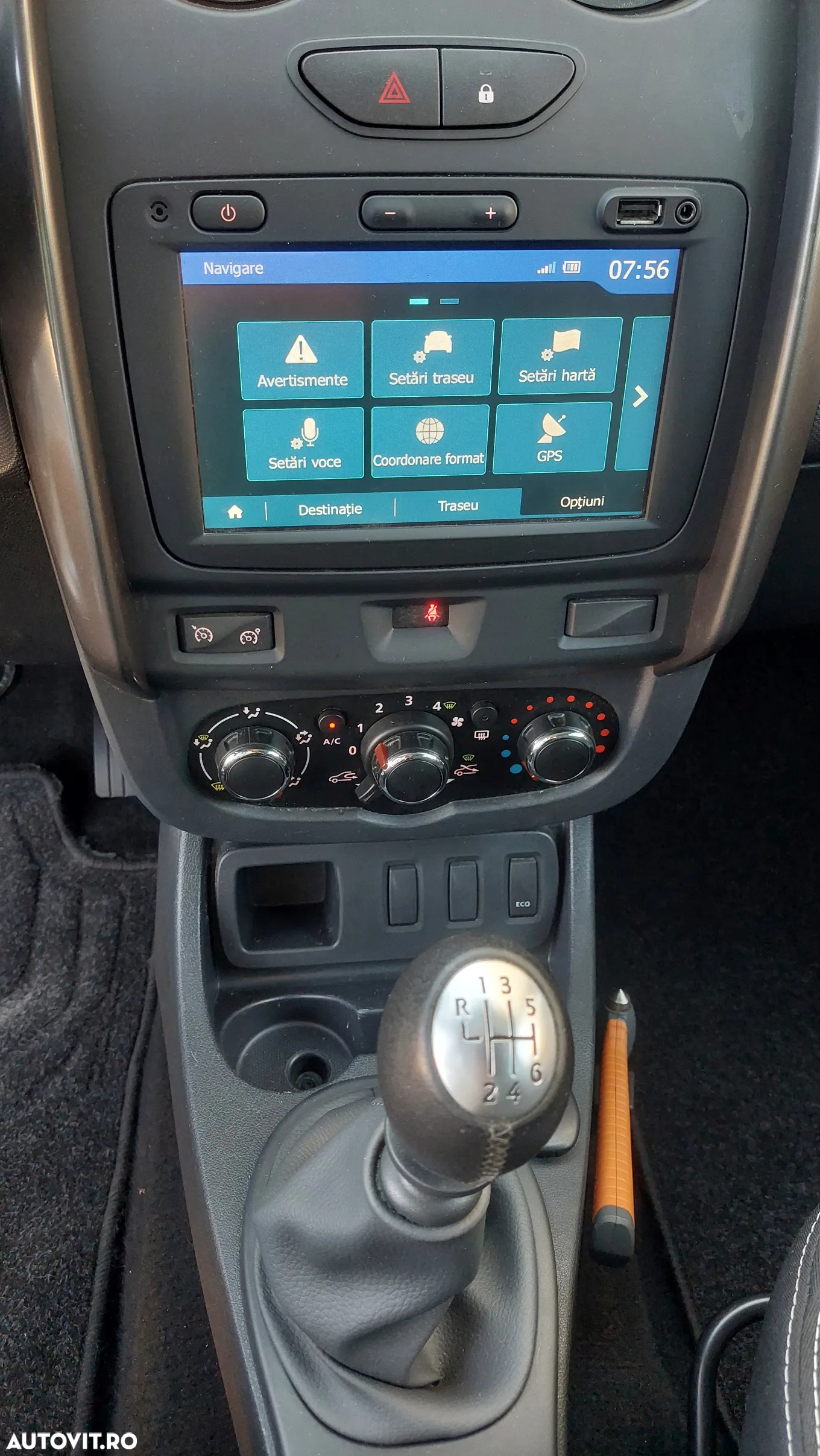 Dacia Duster TCe 125 4x2 Celebration - 11