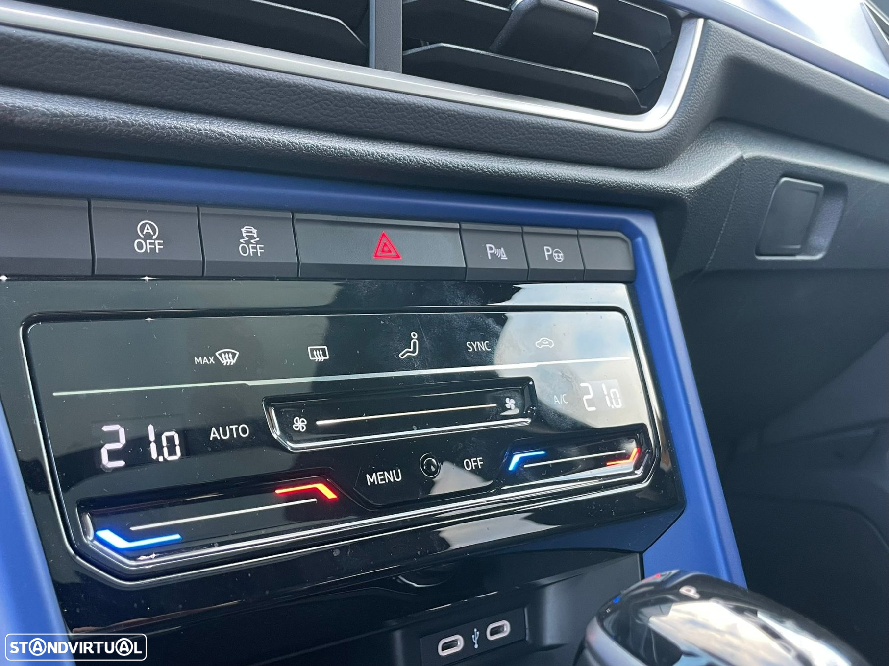 VW T-Roc 2.0 TSI R - 24