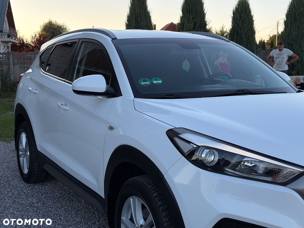 Hyundai Tucson 2.0 CRDI 2WD Style - 11