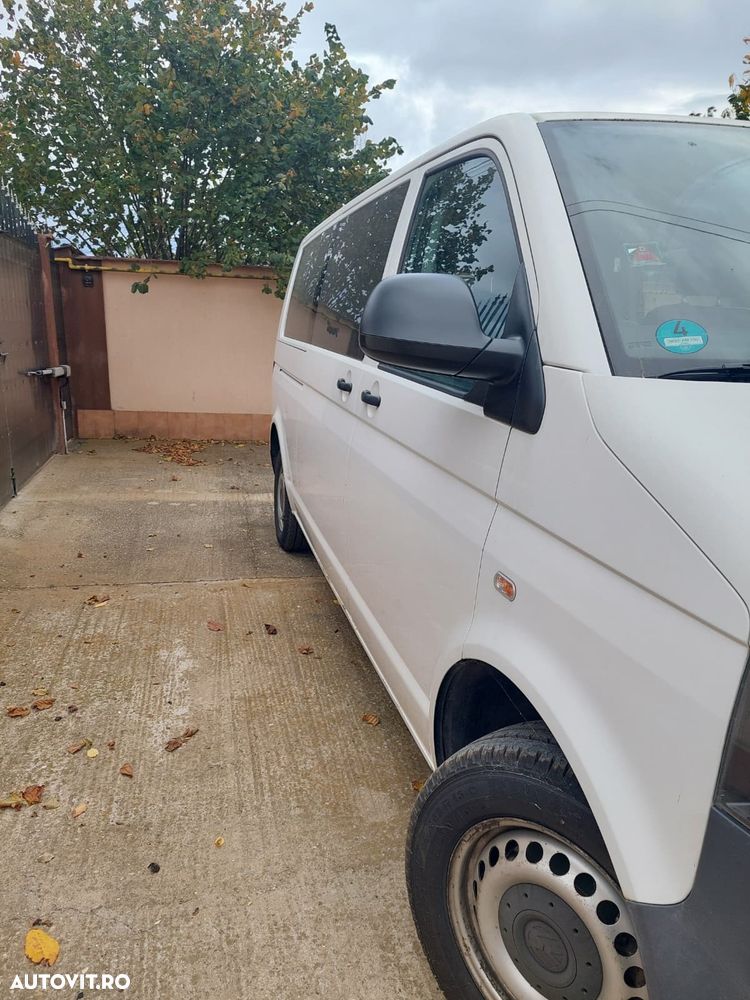Volkswagen Caravelle 2011 photo 4