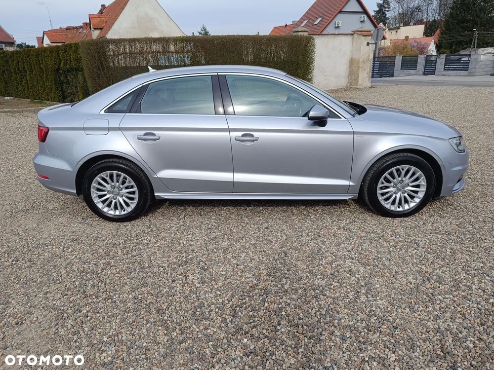 Audi A3 Limousine 1.6 TDI design - 12