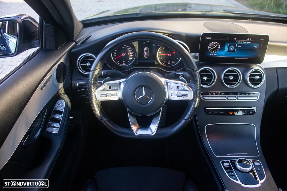 Mercedes-Benz C 220 d 4Matic 9G-TRONIC AMG Line - 12
