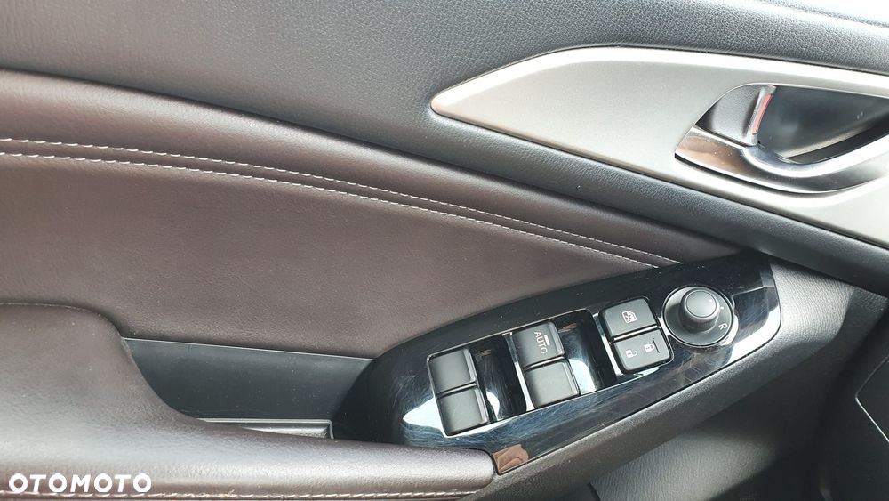Mazda 3 - 6