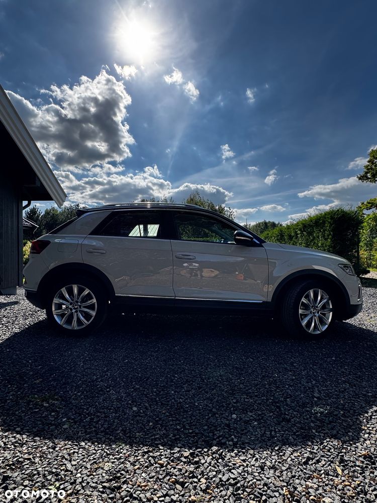 Volkswagen T-Roc 2023 photo 4