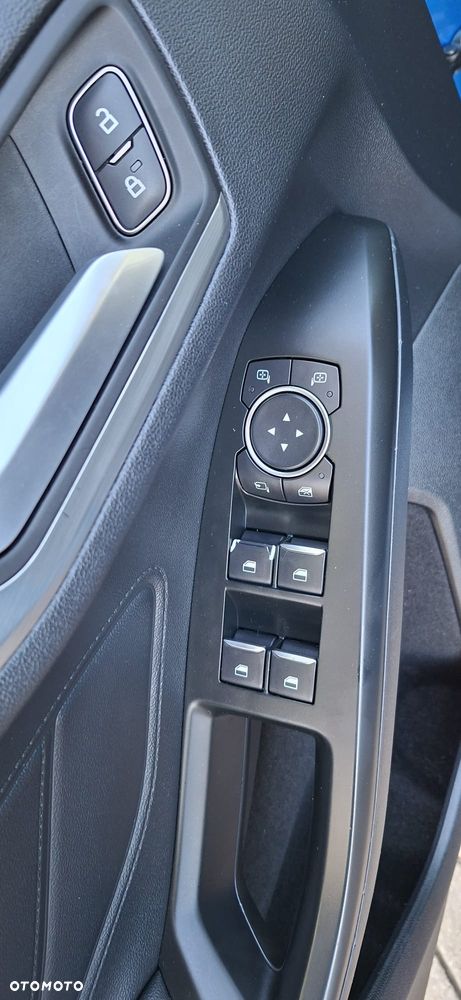 Ford Focus 1.0 EcoBoost Active - 19