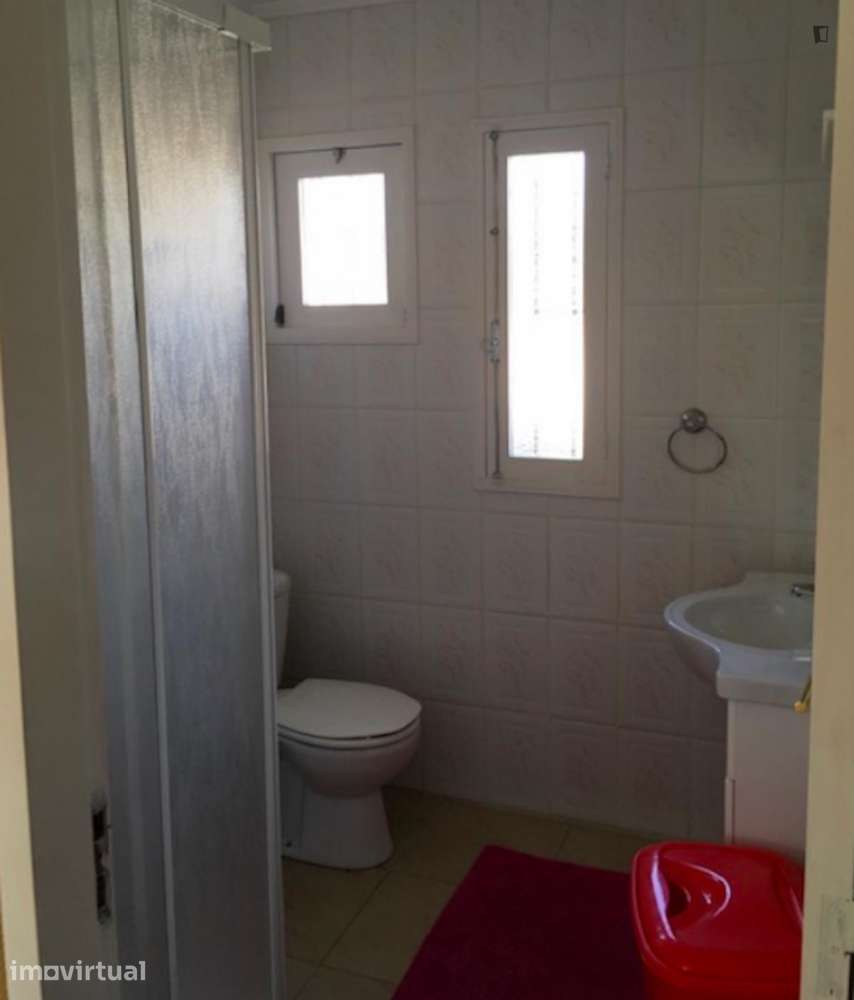 Apartamento com 1 quartos - localizado em Maia Porto - Grande imagem: 2/8