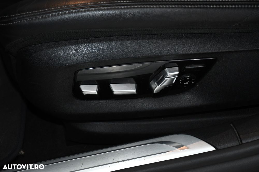 BMW Seria 7 740Li xDrive - 34