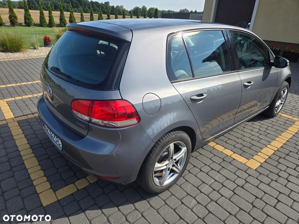 Volkswagen Golf - 4