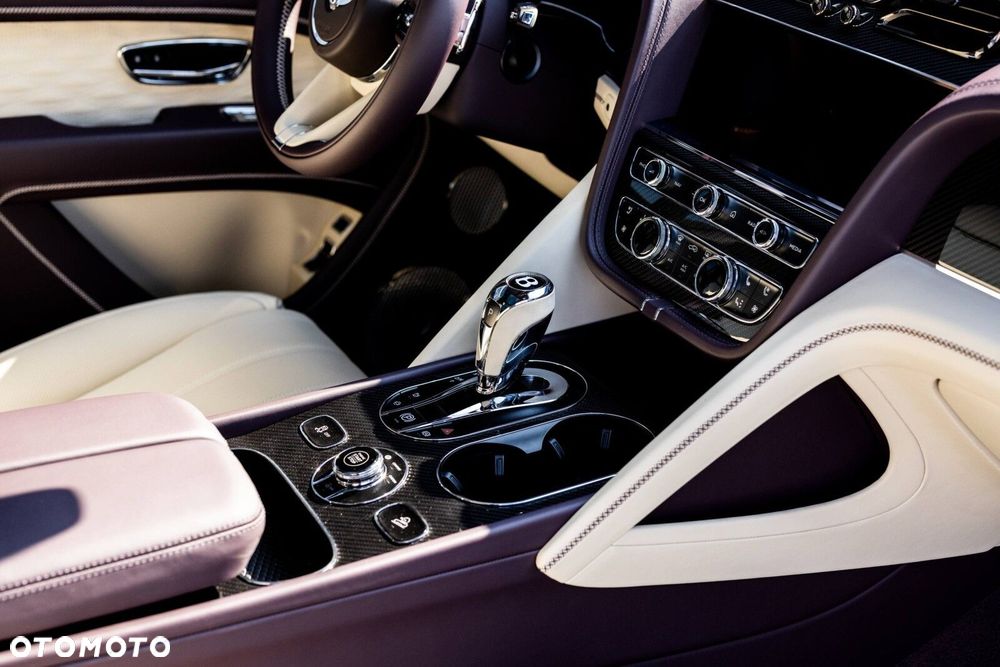 Bentley Bentayga - 8