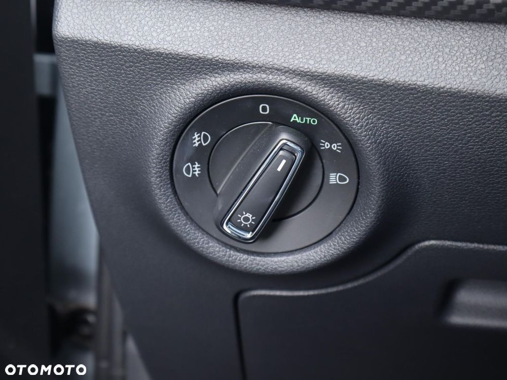 Skoda Kamiq 1.0 TSI Monte Carlo DSG - 19