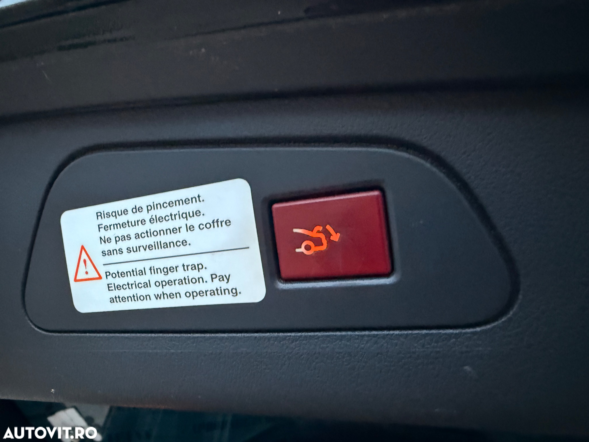 Peugeot 508 RXH Hybrid4 - 14