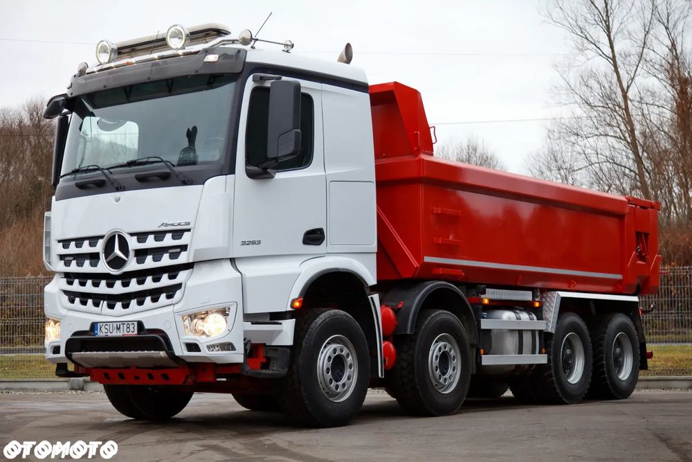 Mercedes-Benz Arocs 3253 8x4 - 1