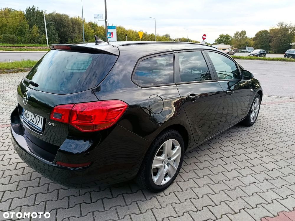 Opel Astra 1.7 CDTI - 11