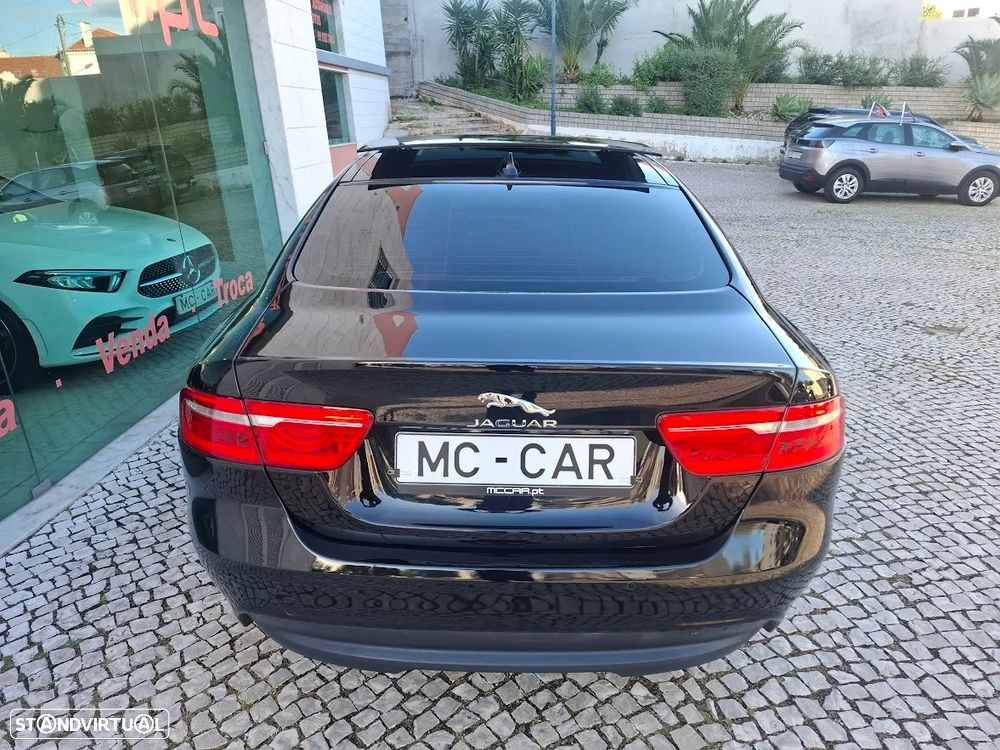 Jaguar XE 2.0 D Prestige Aut. - 5