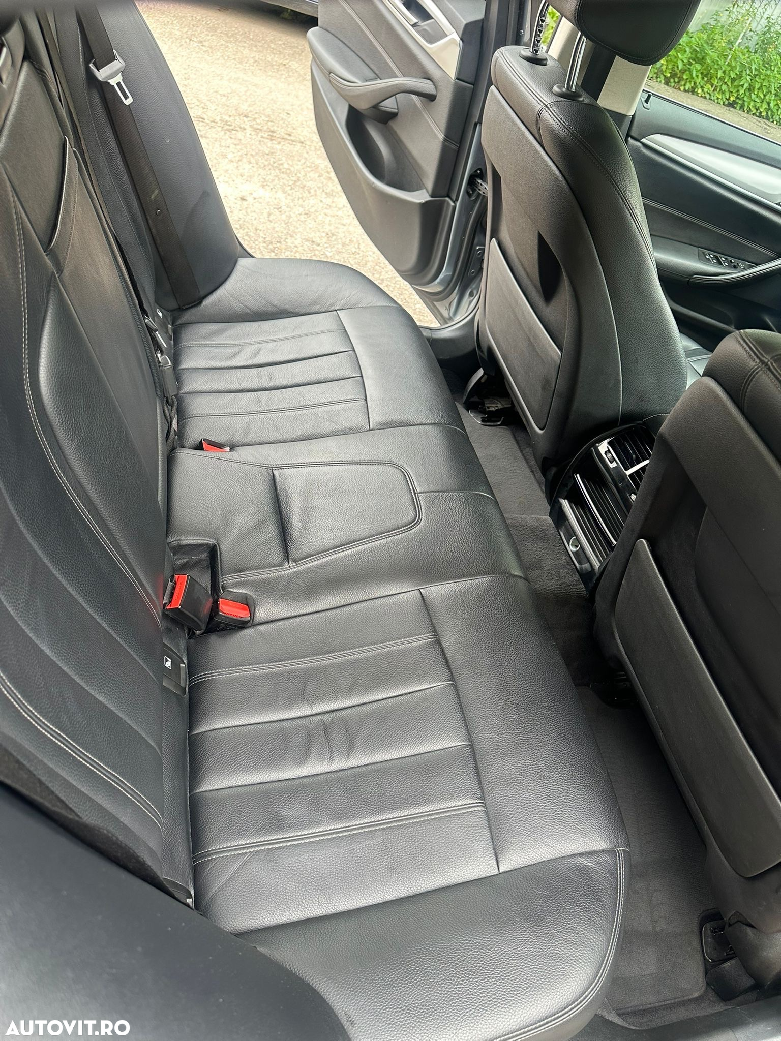 BMW Seria 5 - 12