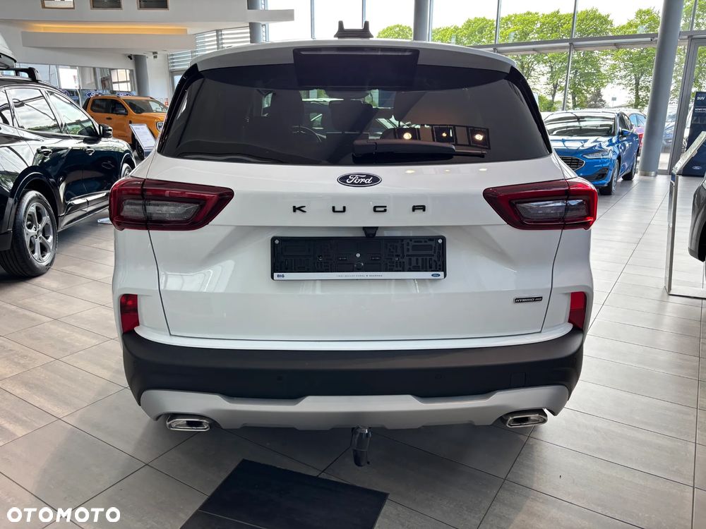 Ford Kuga - 4