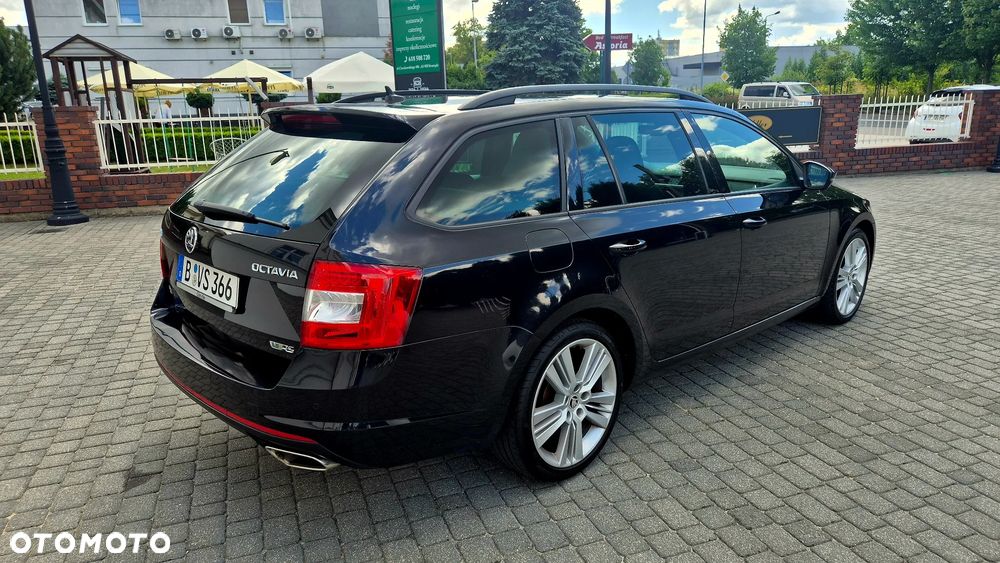 Skoda Octavia 2.0 TDI 4x4 DSG RS - 6