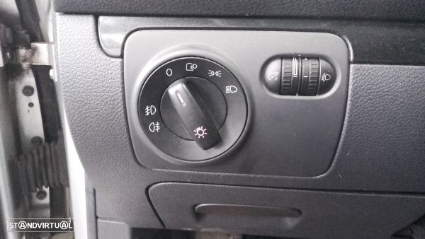 Para Peças Volkswagen Golf V (1K1) - 10