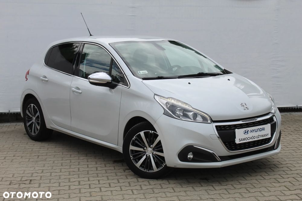 Peugeot 208 1.2 PureTech Allure S&S EAT6 - 7