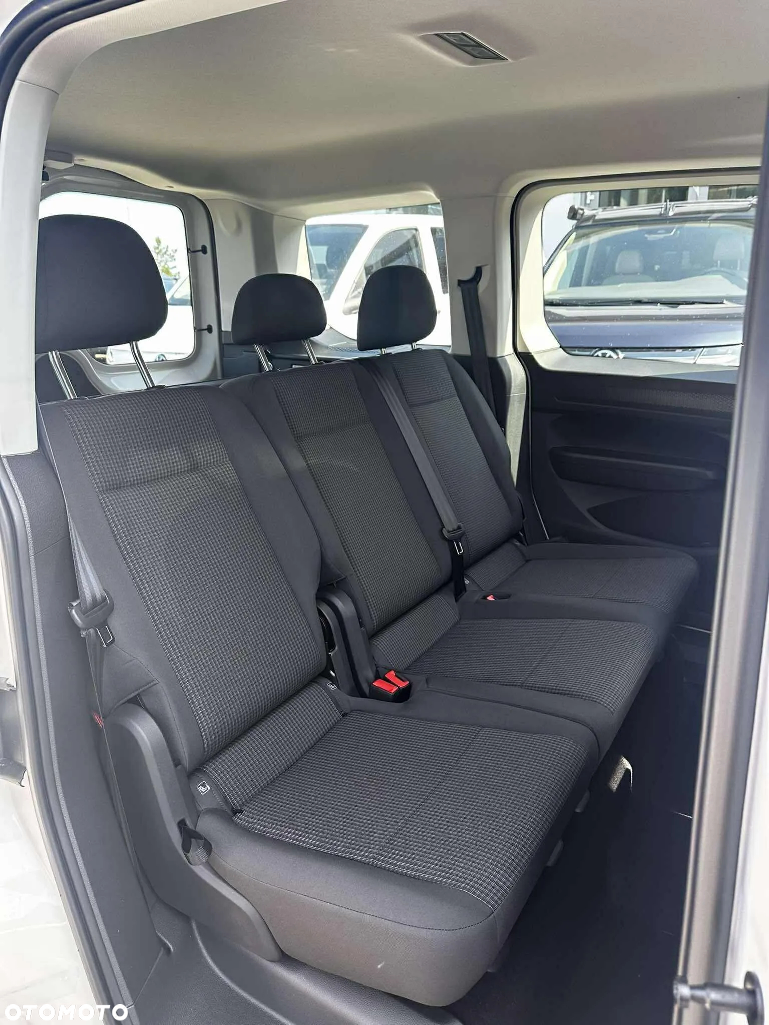 Volkswagen Caddy 2.0 TDI - 12
