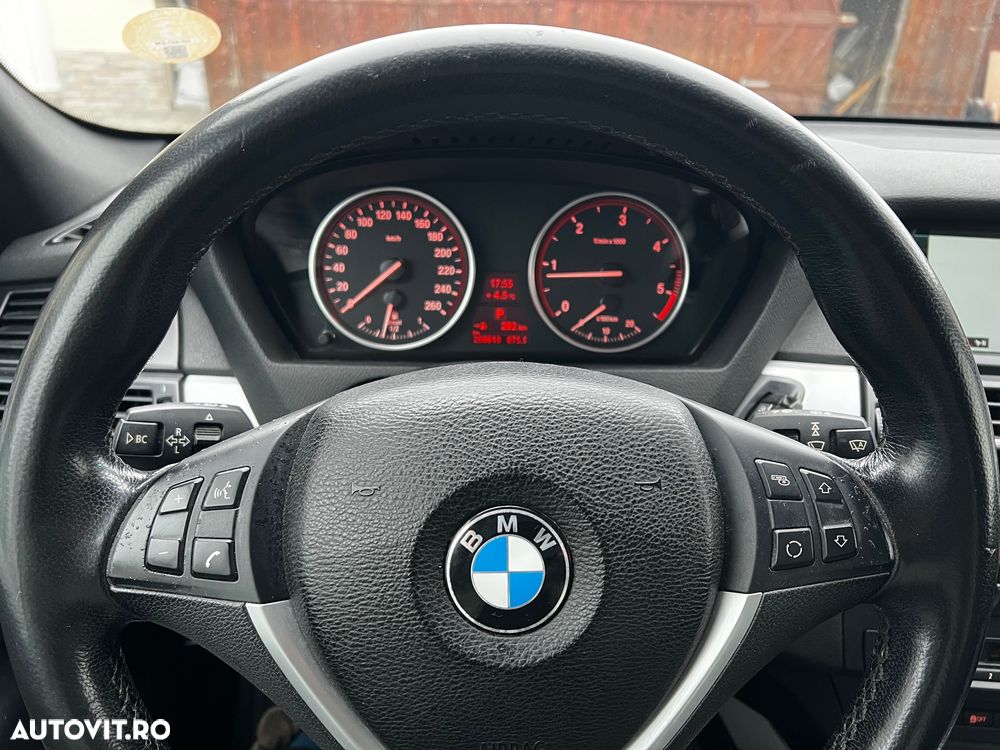 BMW X5 xDrive30d - 11