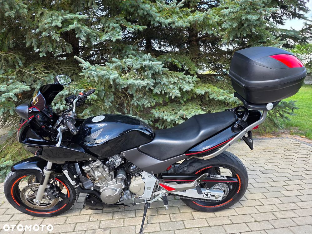 Honda Hornet - 36