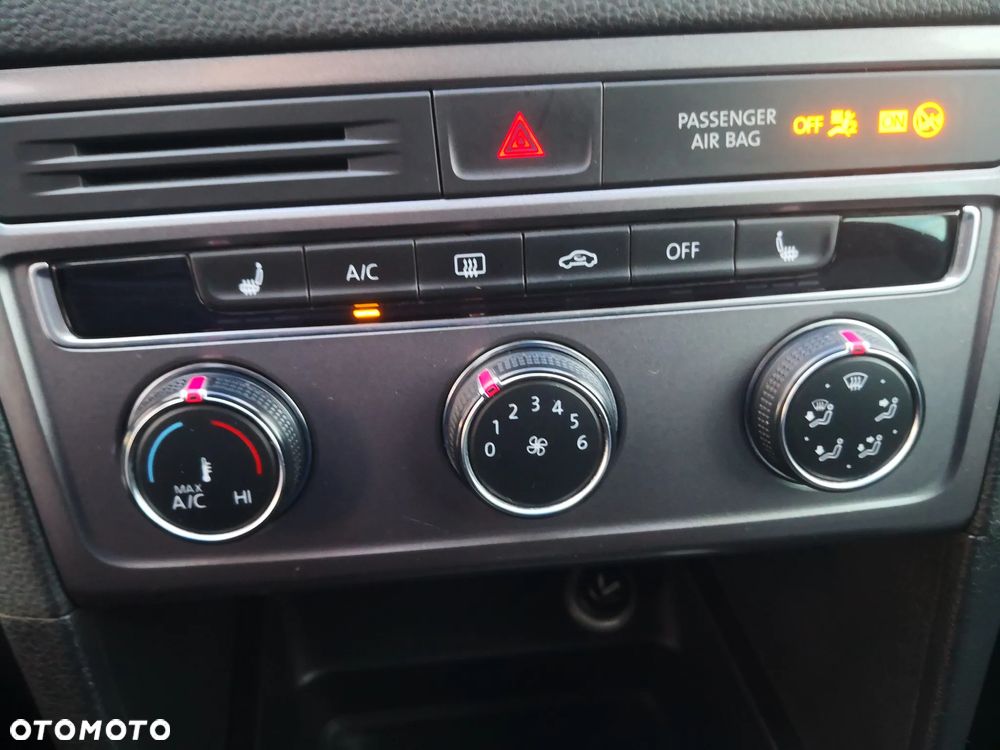 Volkswagen Golf Sportsvan 1.2 TSI (BlueMotion Technology) Trendline - 17