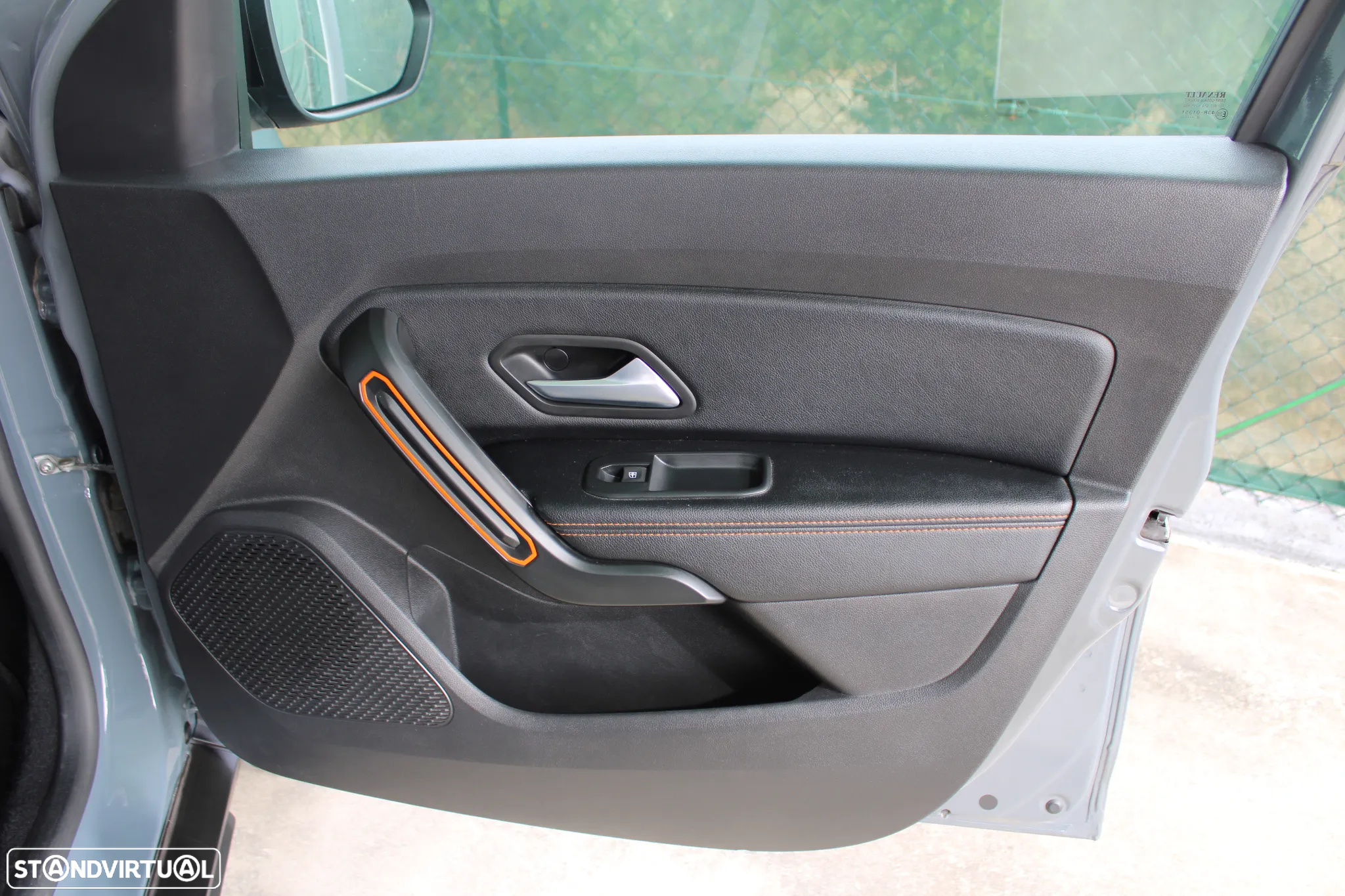 Dacia Duster 1.0 TCe Prestige - 48