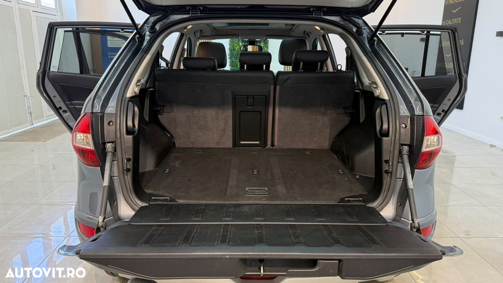 Renault Koleos 2.0 dCI FAP 4x4 Aut. Luxe - 16