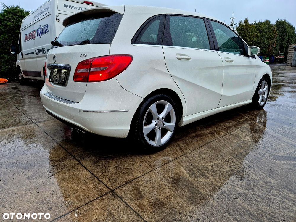 Mercedes-Benz Klasa B 160 (CDI) d 7G-DCT - 2