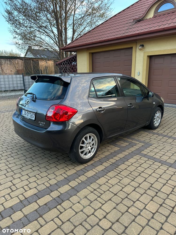 Toyota Auris 1.6 VVT-i Team - 5
