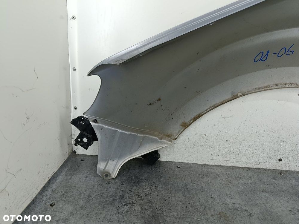 BŁOTNIK PRAWY PRZÓD SUBARU FORESTER III G1U - 11