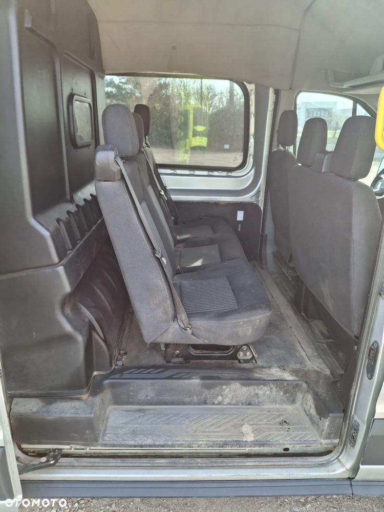 Ford Transit - 9
