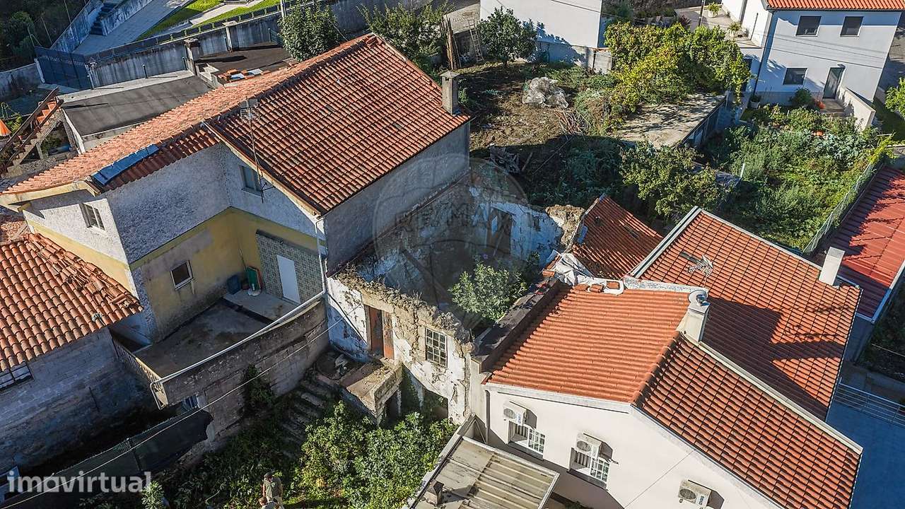 Moradia para restauro em Lomar, Braga! - Grande imagem: 2/16