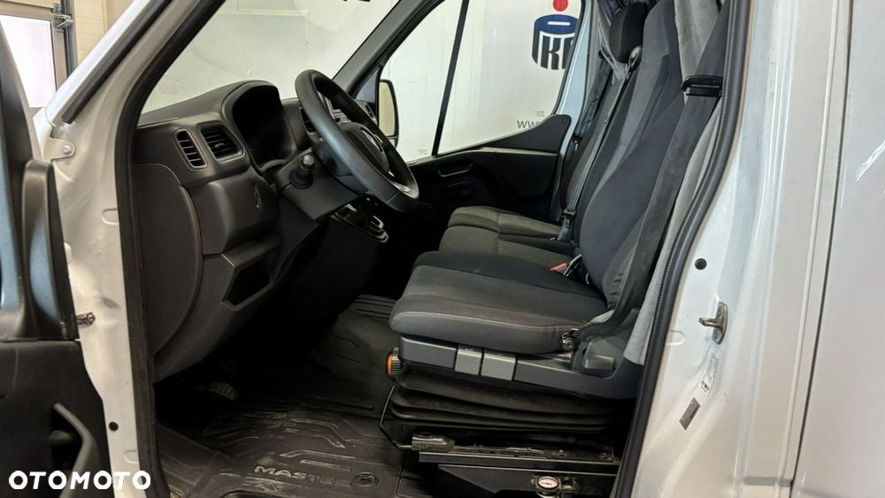 Renault Master - 9