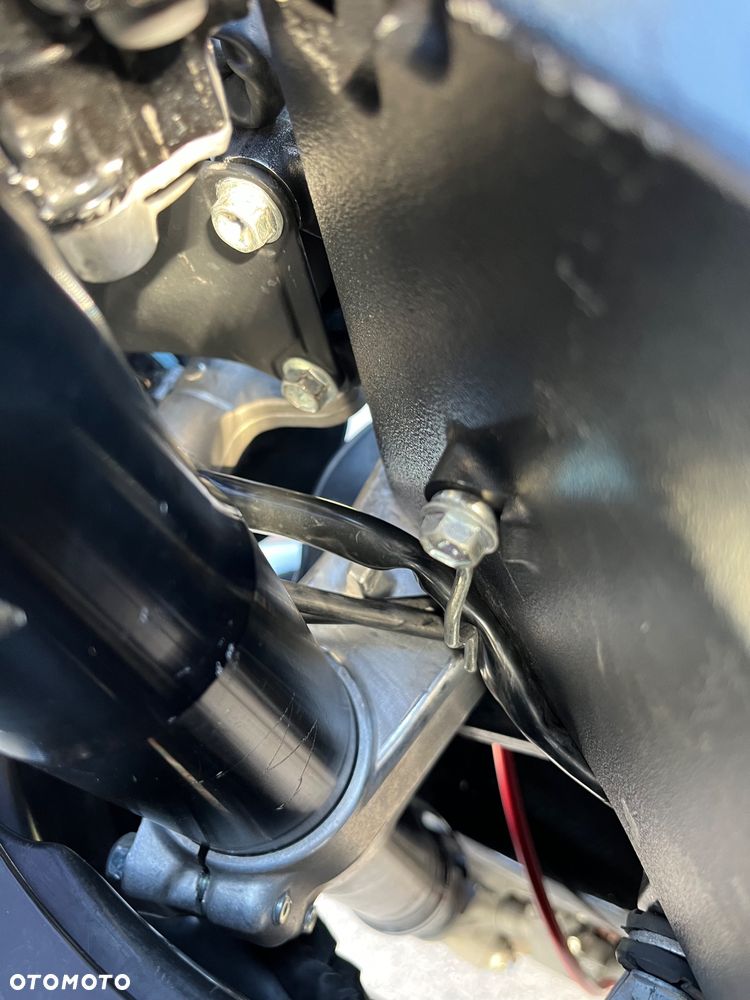 Suzuki GSX-R - 16