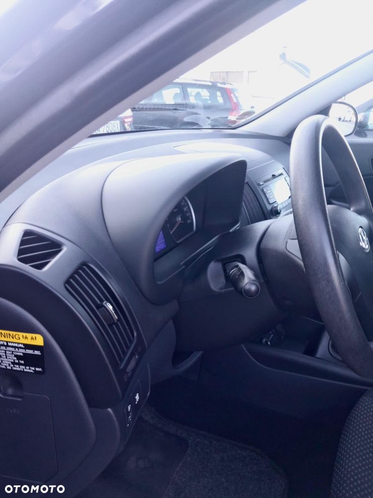 Hyundai i30 1.4 Edition Plus - 9