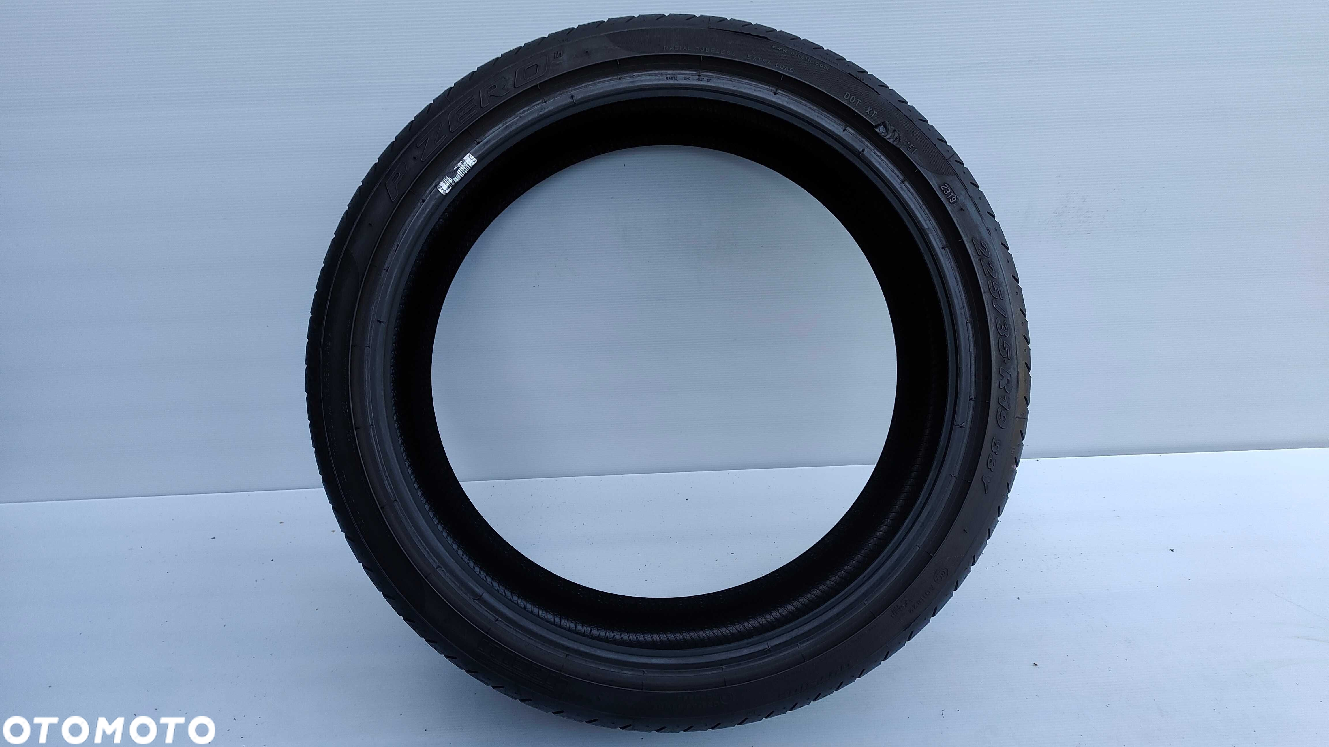 Opony Letnie 225/35/19 Pirelli 4szt 7,5mm MB - 7