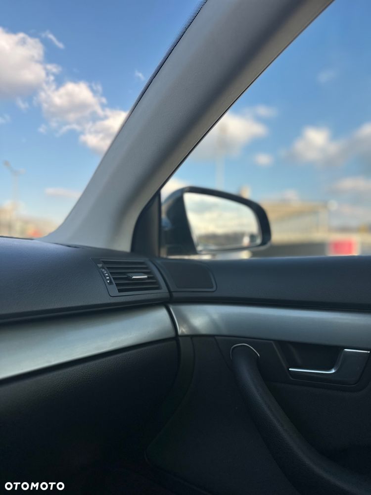 Audi A4 Limousine 2 - 25