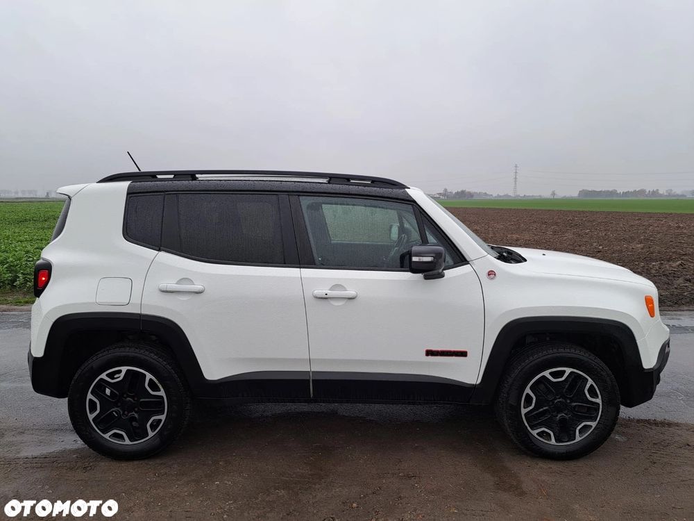 Jeep Renegade - 8
