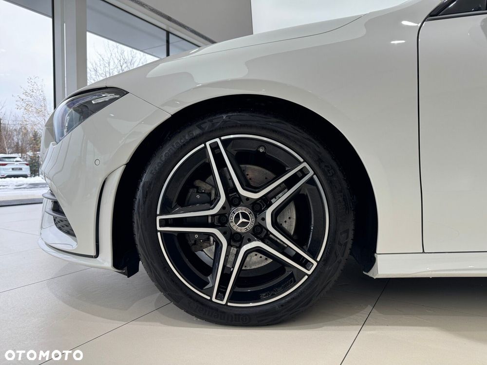 Mercedes-Benz CLA - 19