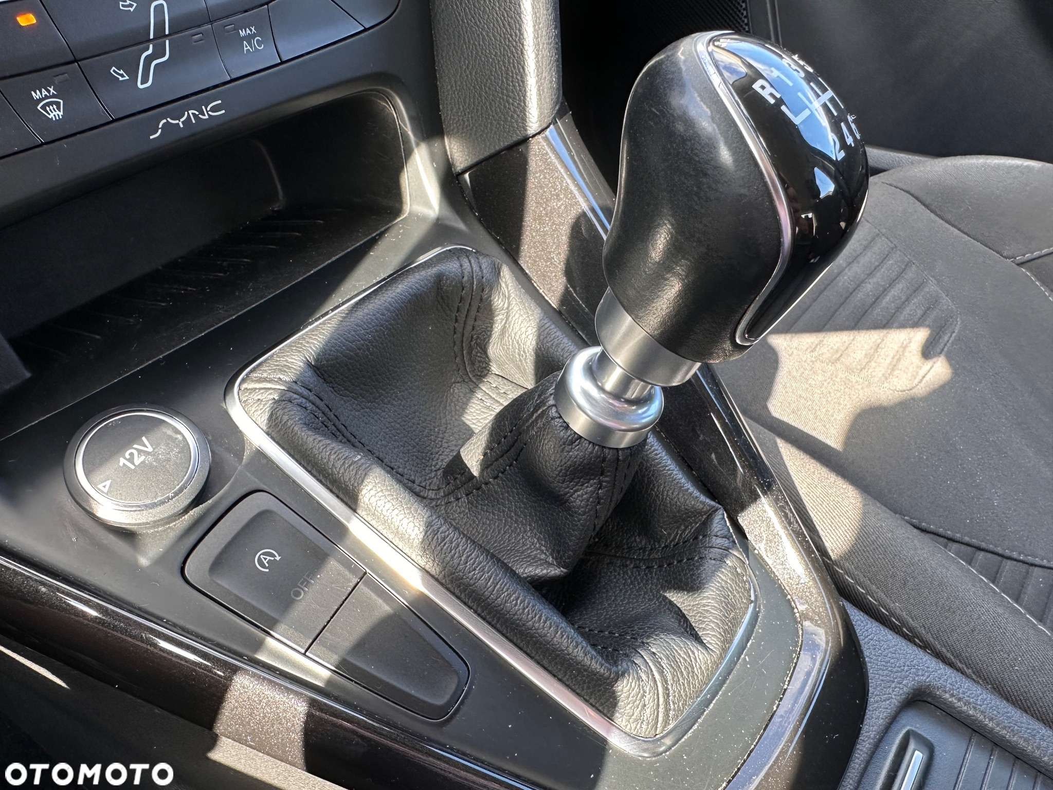 Ford Focus 1.0 EcoBoost Start-Stopp-System ACTIVE - 25