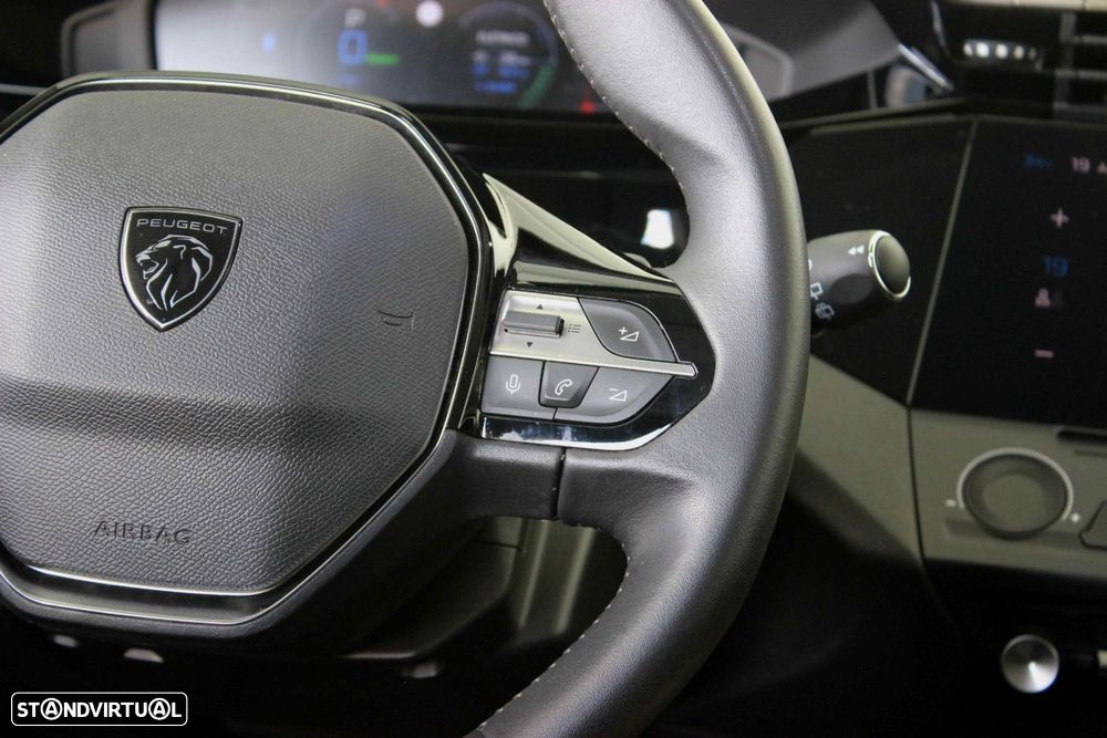 Peugeot 308 SW 1.6 Hybrid Active Pack e-EAT8 - 17