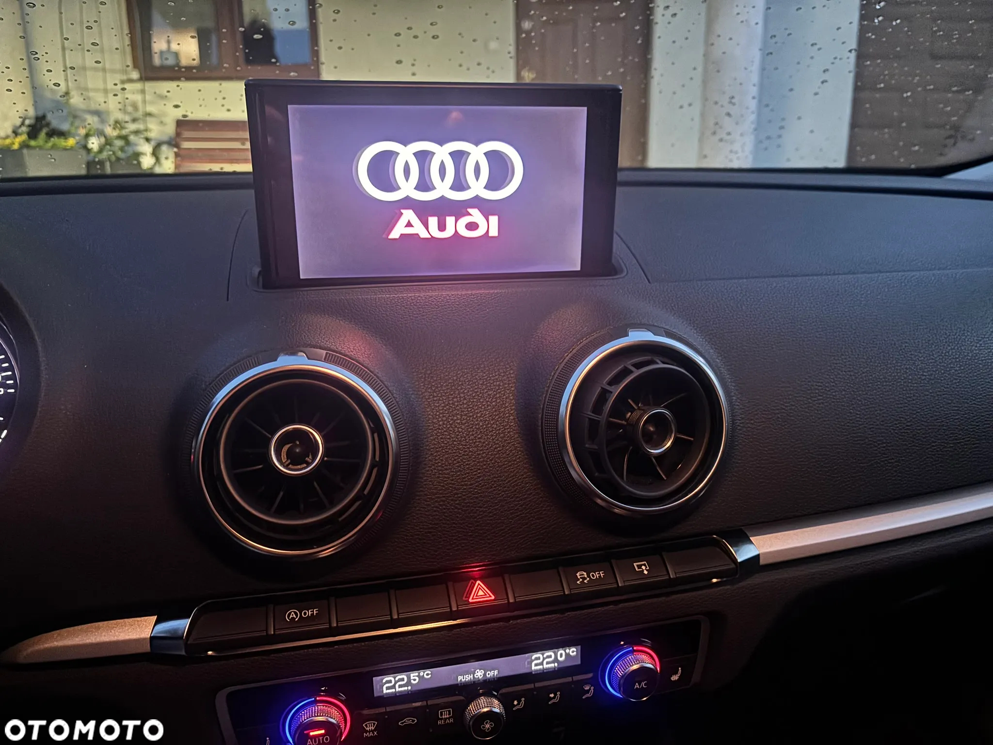 Audi A3 1.4 TFSI Sportback S tronic Ambiente - 33
