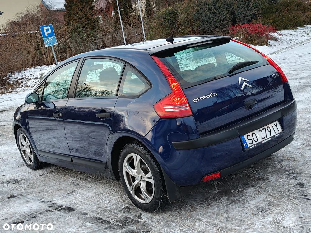 Citroën C4 1.4 16V Impress - 14