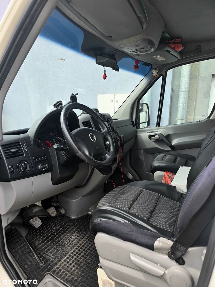 Volkswagen Crafter - 12