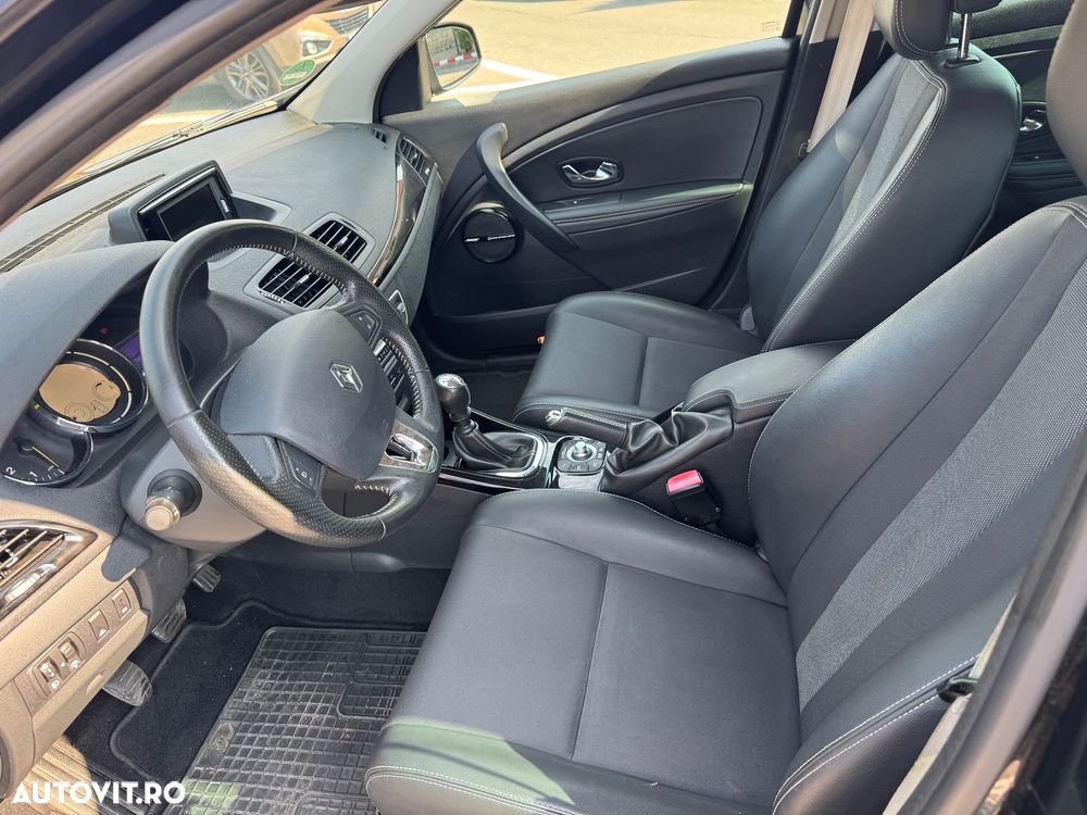 Renault Megane - 5