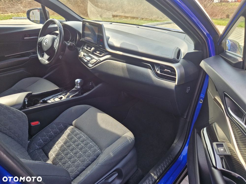 Toyota C-HR 1.8 Hybrid GPF Selection - 23