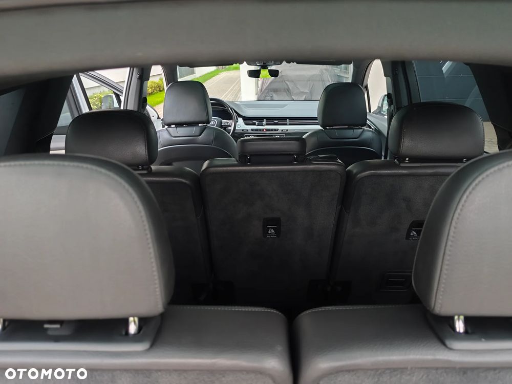 Audi Q7 3.0 TFSI Quattro Tiptronic - 12
