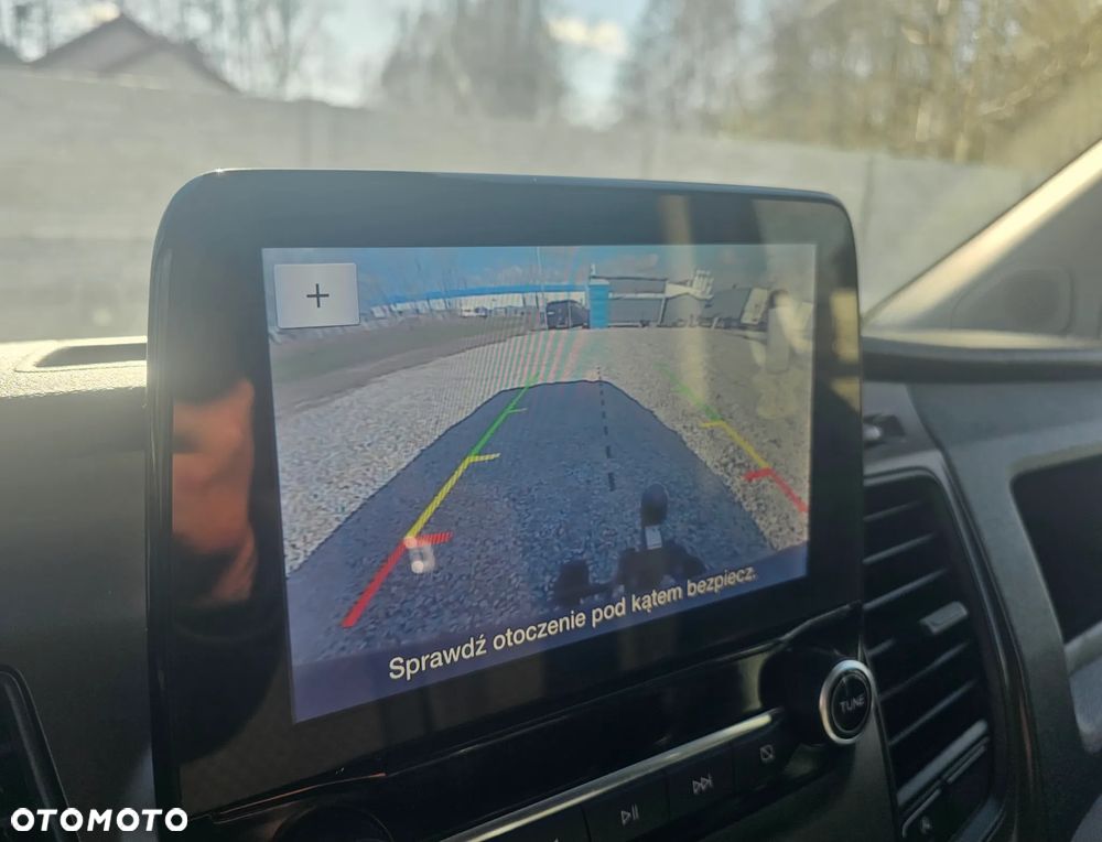 Ford TRANSIT CUSTOM - 11